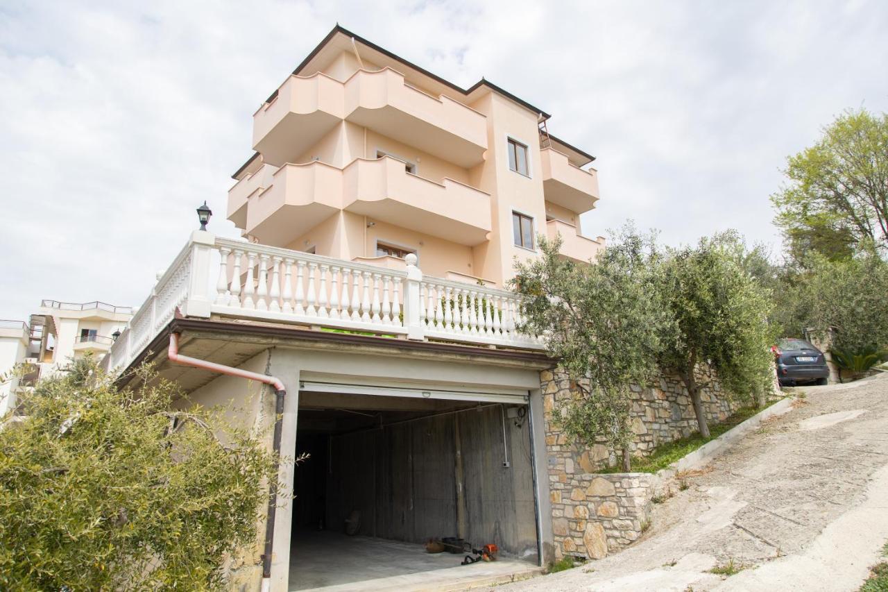 Škalngur Villa Dei Limoni מראה חיצוני תמונה